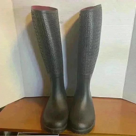 Tommy Hilfiger WOMEN'S Black Raindrop Waterproof Textured Rain Boots Size 9 US - Picture 7 of 9